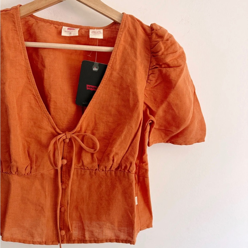 NWTS Levis Puff Sleeve Top in Burnt Orange
